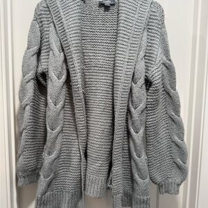 Elegant Gray Cable Knit Cardigan
